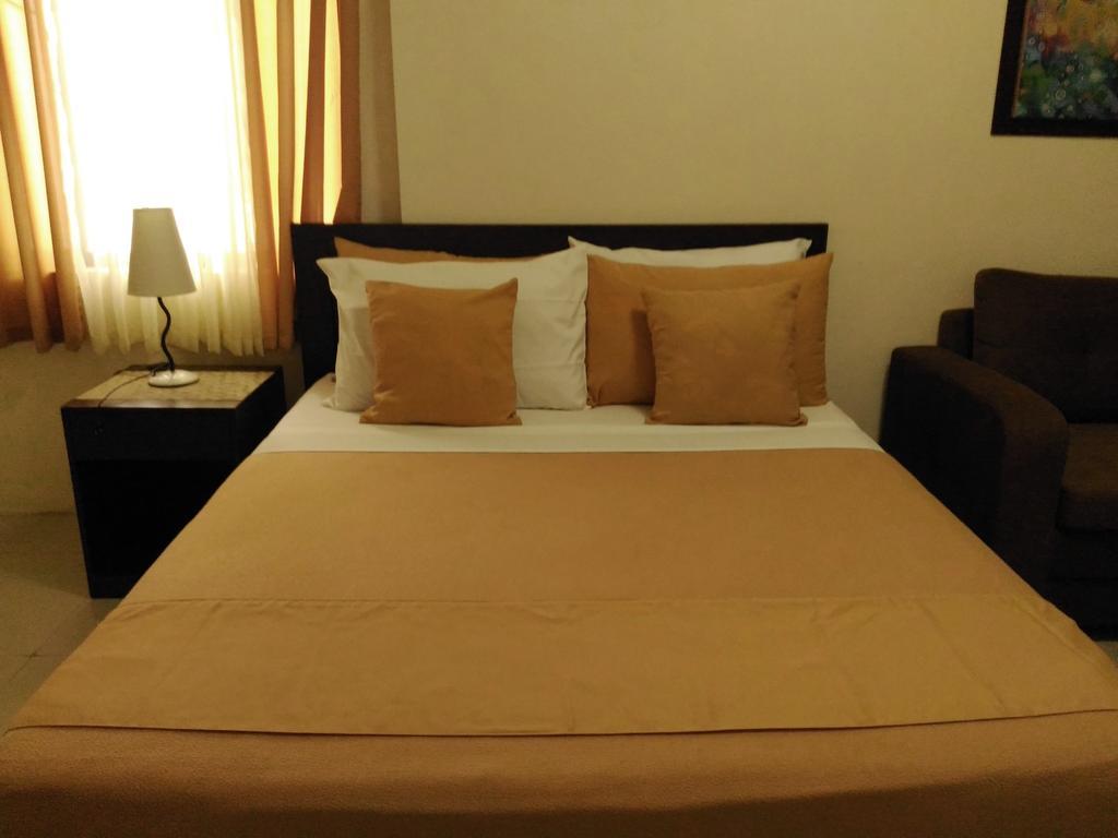 Residenciale Boutique Apartments Манила Экстерьер фото
